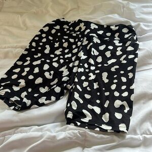 COW PRINT BIKER SHORTS